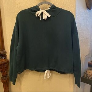 SKY AND SPARROW Women Dark Sage Green Hoodie Sweater Size Large